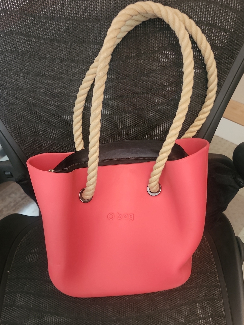 O bag Coral Tote with Rope Handles and Inner Pouch
